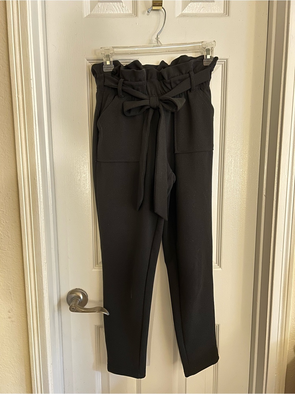 SHEIN Black High-Waist Paperbag Trousers with Tie